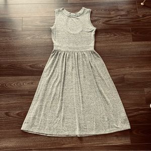 Gap marled grey stretchy key hole midi dress